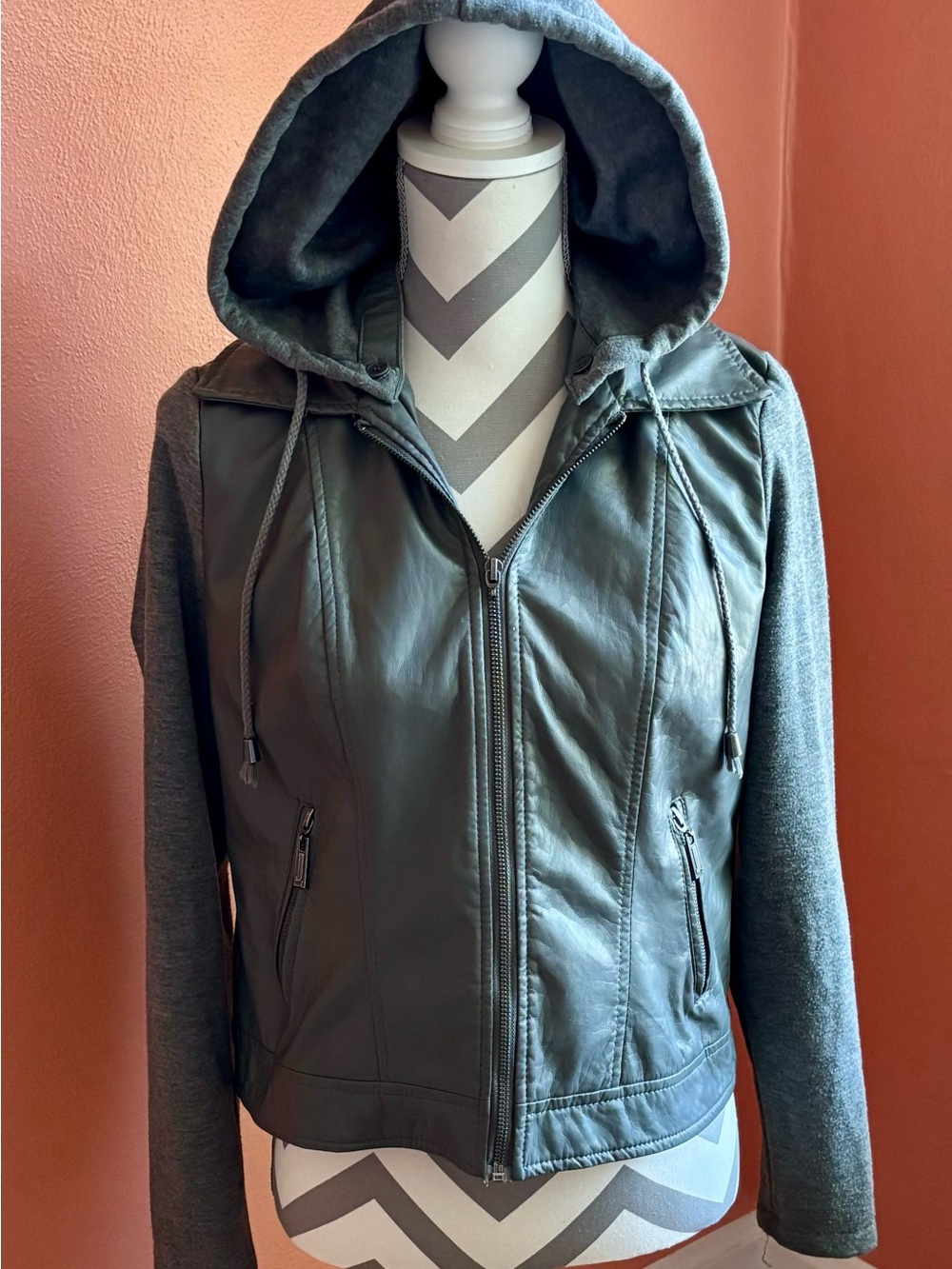 Women’s Hooded Faux Leather Jacket in Charcoal Gray